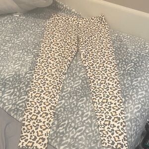 Brand new size med wild fable cheetah leggings